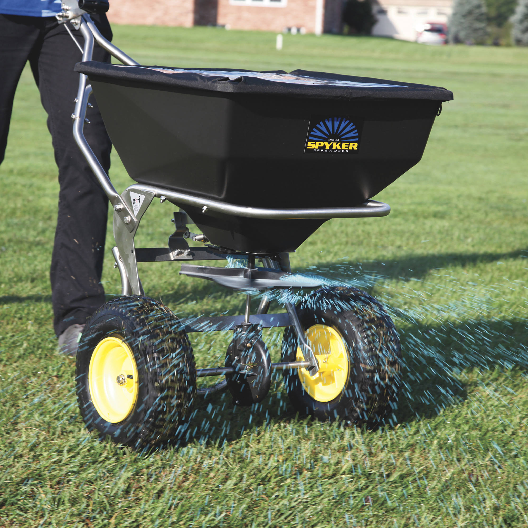 Spyker Ergo-Pro Walk-Behind Broadcast Spreader – 80-lb. Capacity, Model#SPY80-1S - Image 2